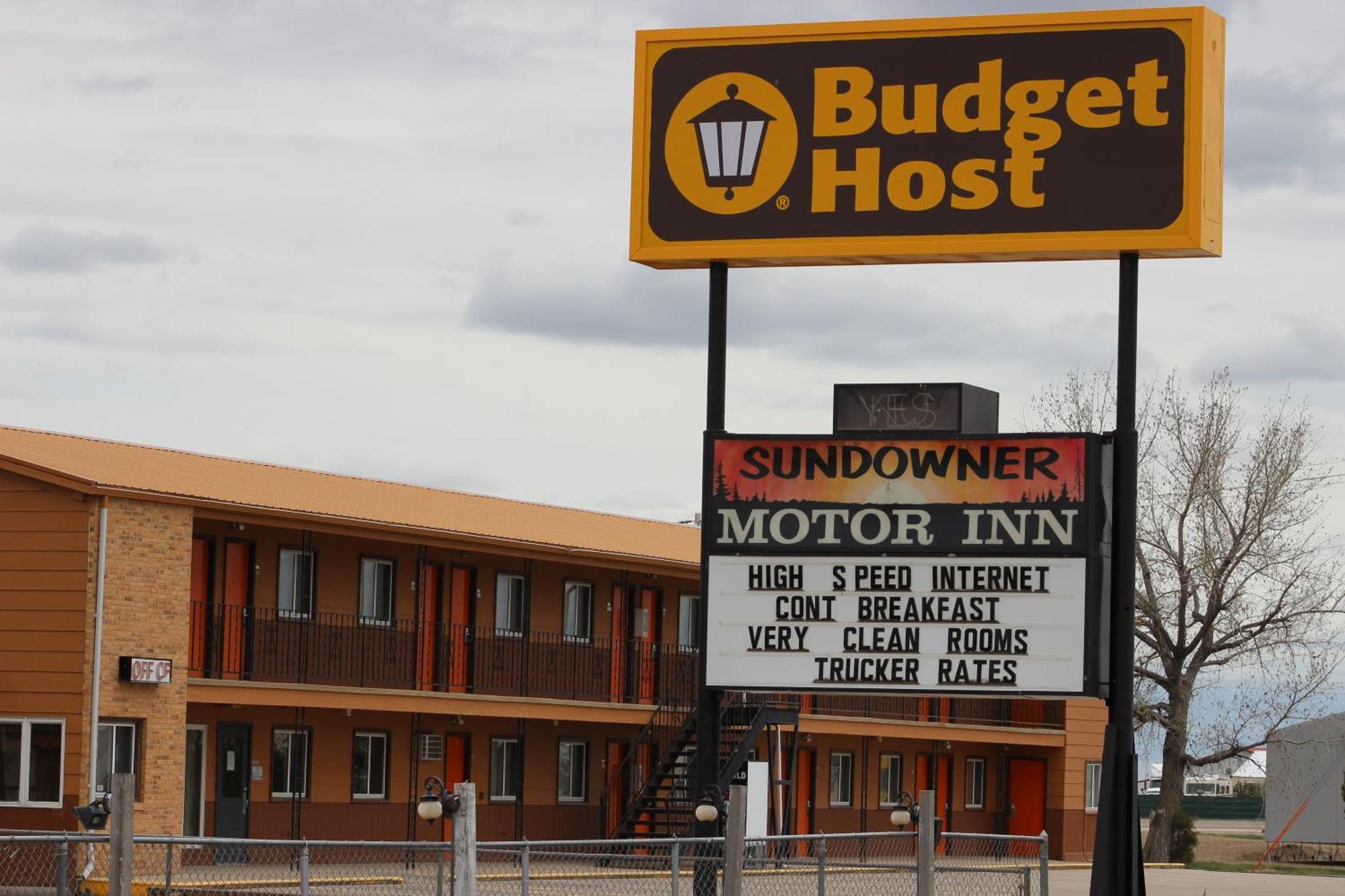 Budget Host Sundowner Motor Inn Kadoka Exterior photo